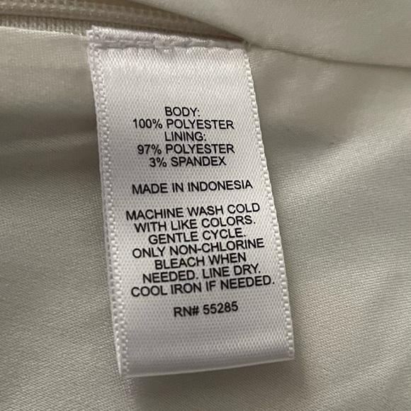 Express Animal Print Top - Picture 10 of 10